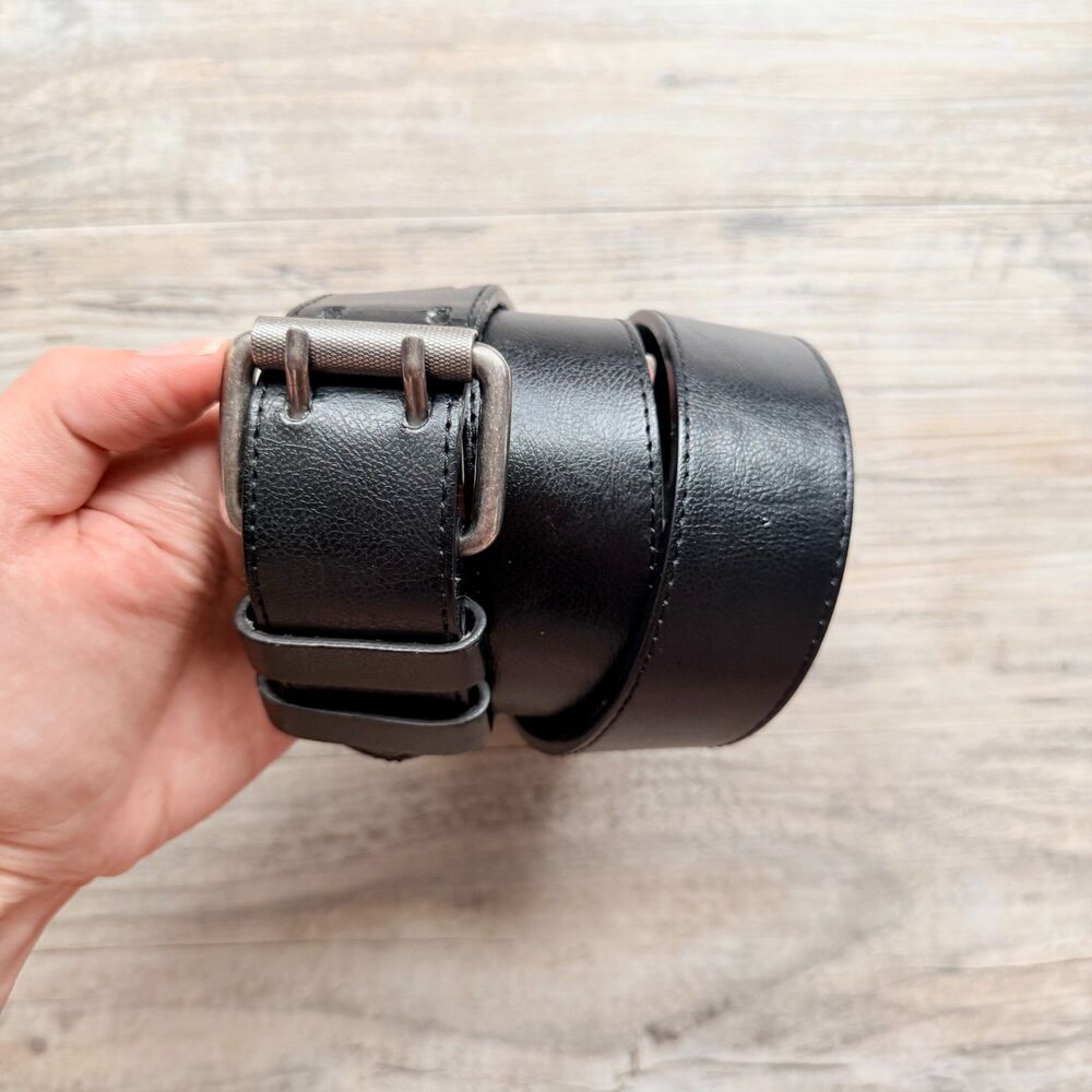 Vintage Black Genuine Leather Belt Size 30 Gunmetal Buckle Minimalist Y2K Unisex